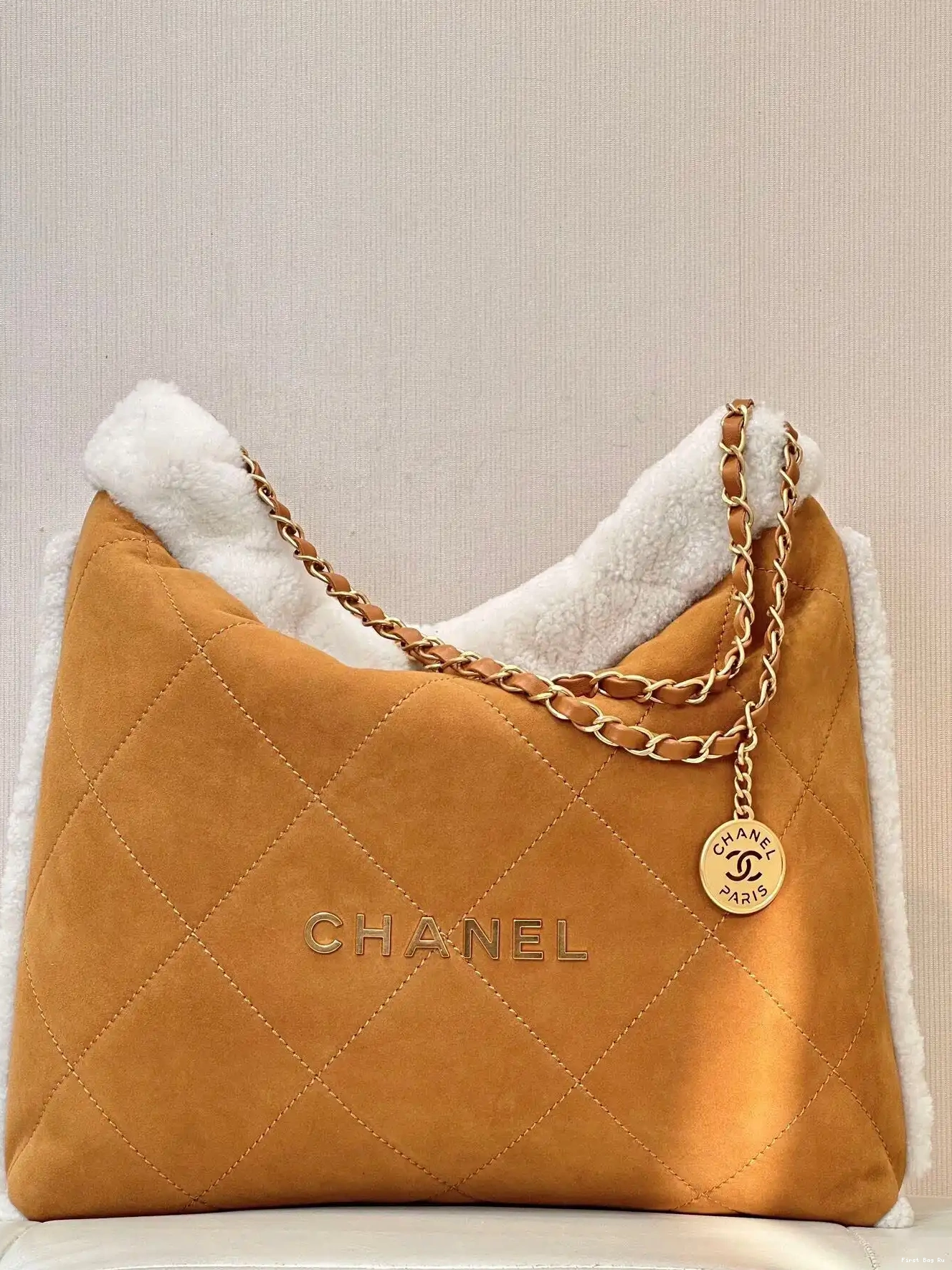22 HANDBAG CHANEL 0525